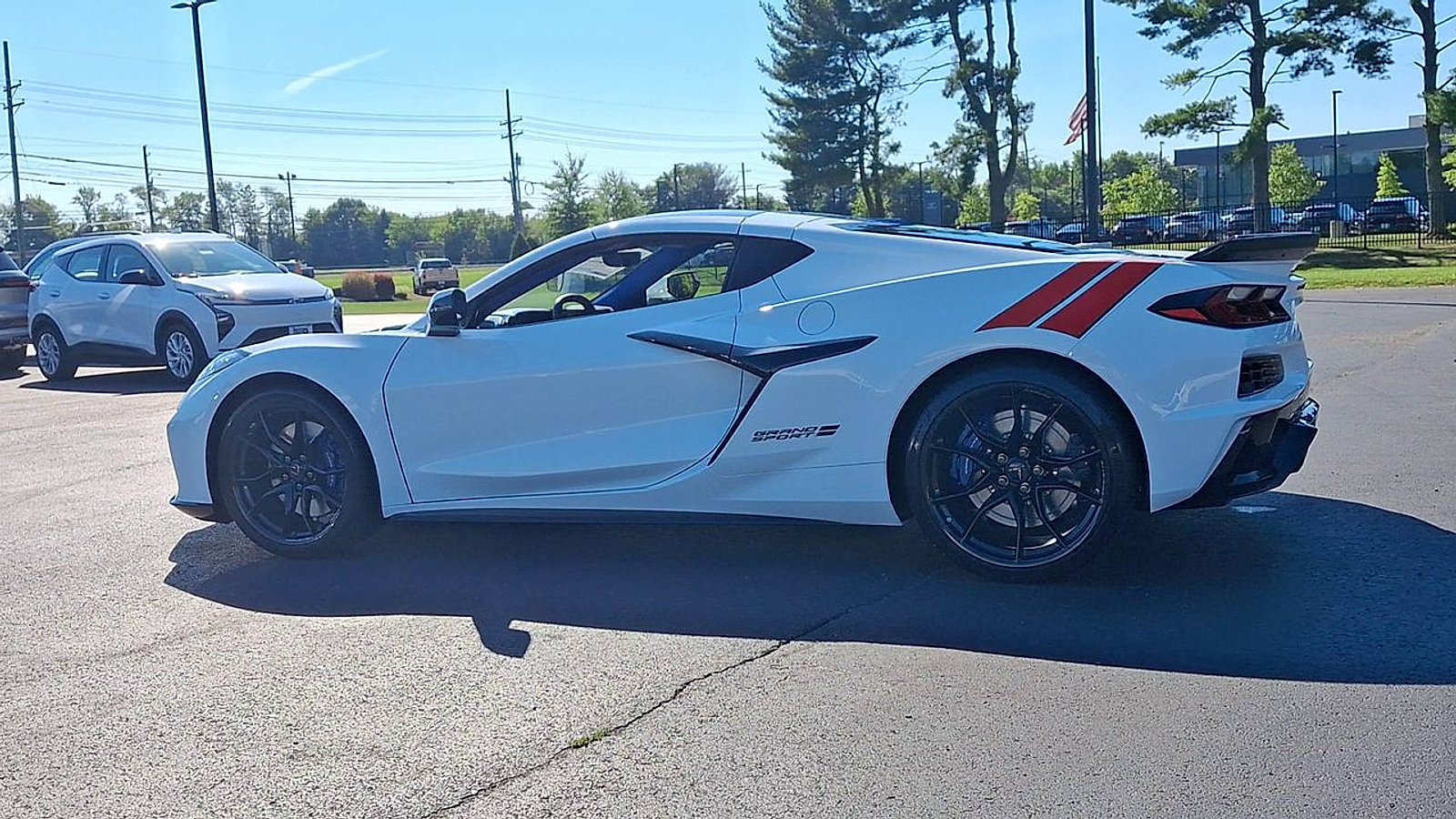 New 2027 Chevrolet Corvette Grand Sport w/ Z52 Sport Performance Package RWD image 8