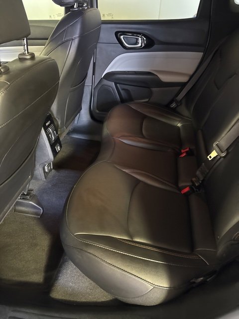 Certified 2024 Jeep Compass Limited image 27