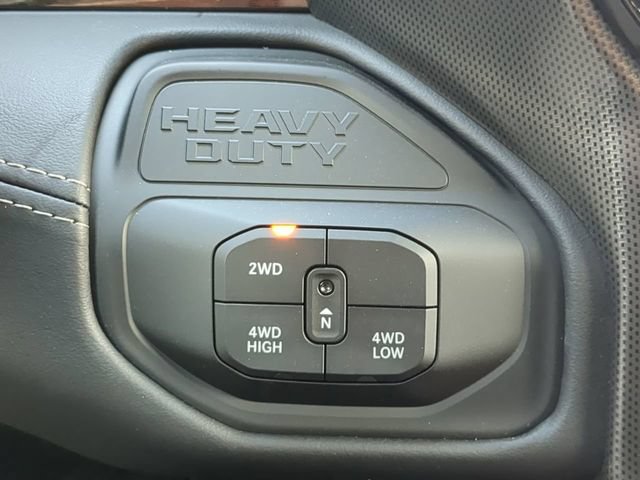 New 2026 RAM 3500 Limited AWD/4WD image 29