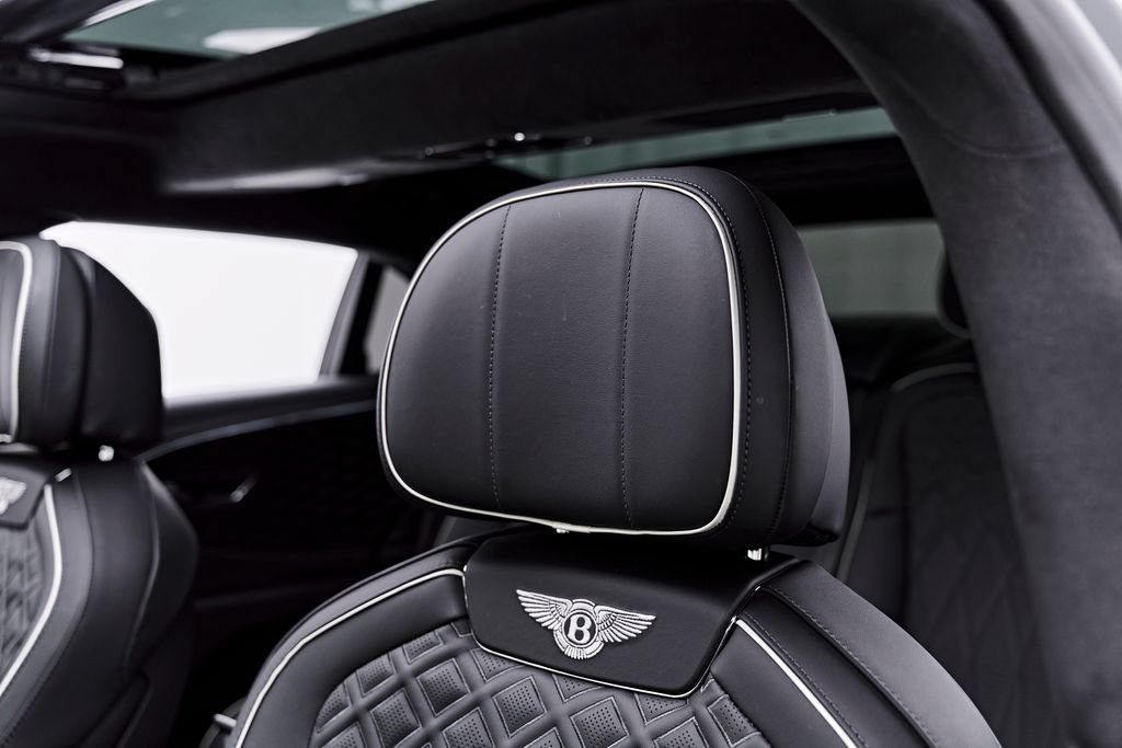 Used 2022 Bentley Flying Spur V8 AWD/4WD image 57