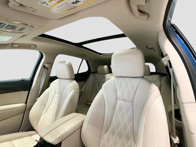 Certified 2023 Buick Envision Avenir AWD/4WD image 21
