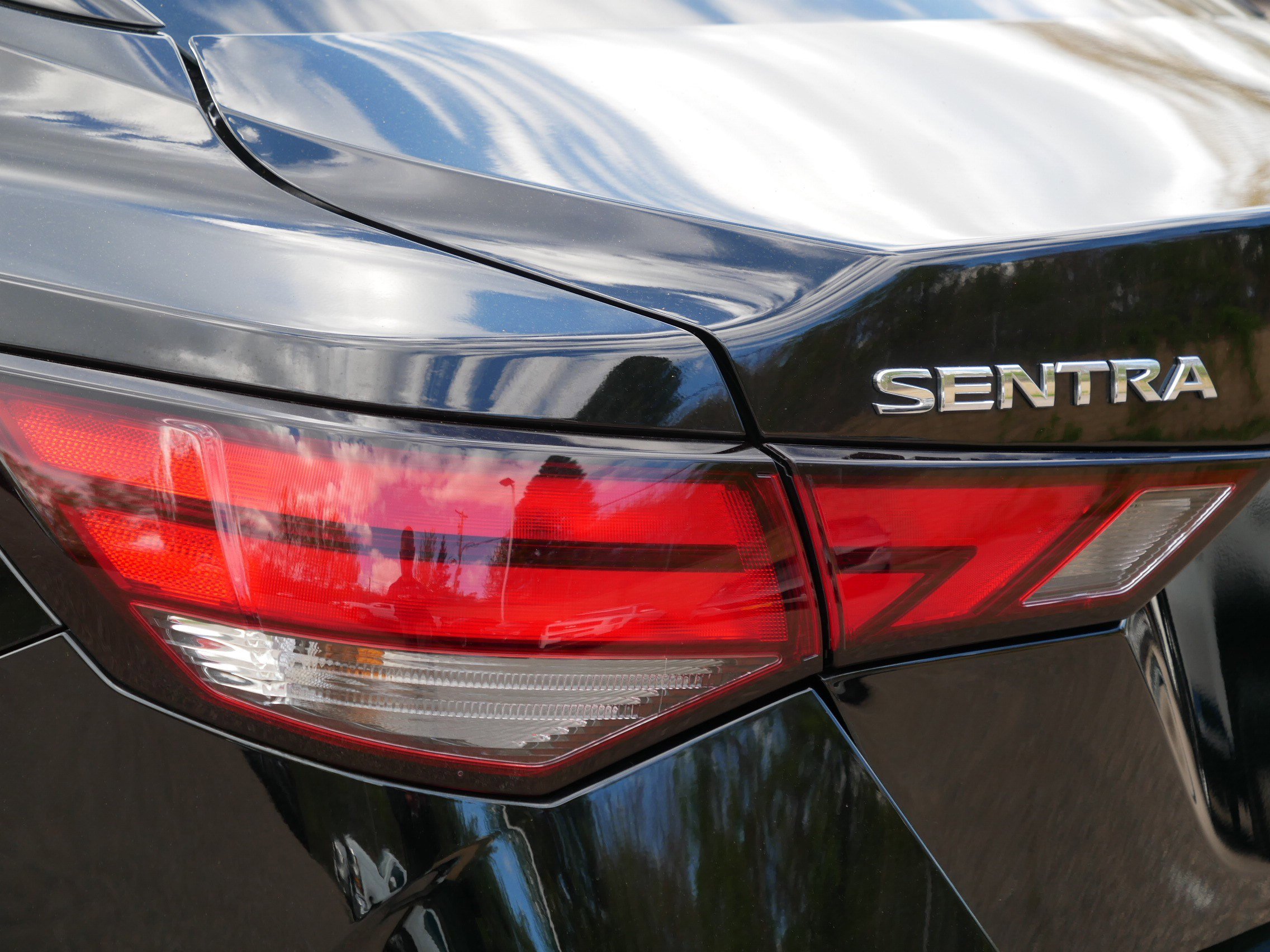 Certified 2024 Nissan Sentra SV w/ SV Premium Package FWD image 17