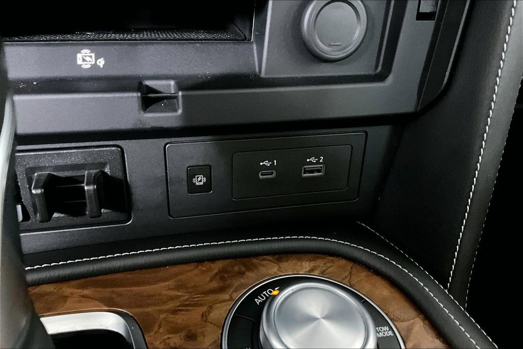 Used 2024 Nissan Armada SL w/ Cargo Package image 34