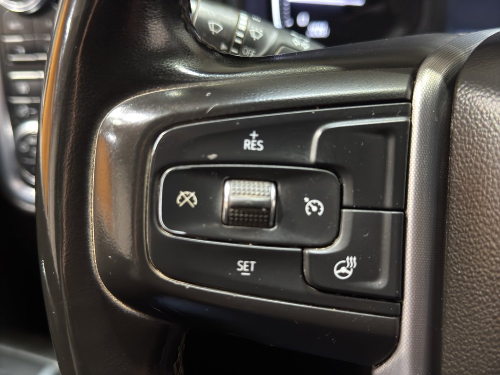 Used 2023 GMC Sierra 3500 SLT w/ SLT Convenience Package image 26