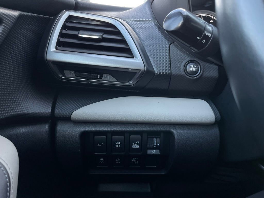 Used 2024 Subaru Forester Limited image 13