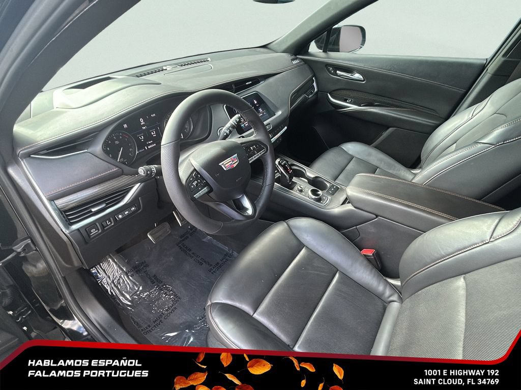 Used 2022 Cadillac XT4 Sport AWD/4WD image 15