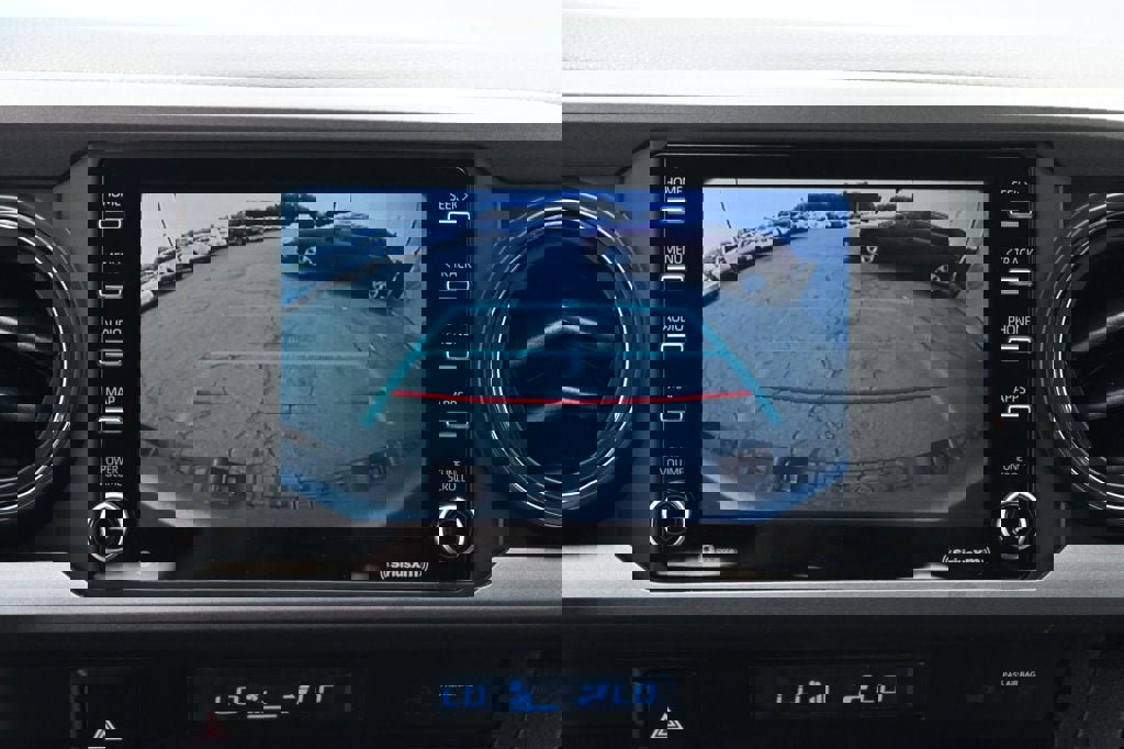 Used 2022 Toyota Tacoma TRD Off-Road image 11