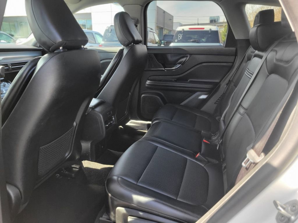 Used 2022 Lincoln Corsair AWD w/ Equipment Group 101A image 14