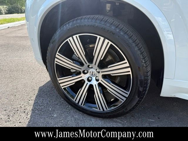 Used 2024 Volvo XC90 B6 Ultimate AWD/4WD image 9