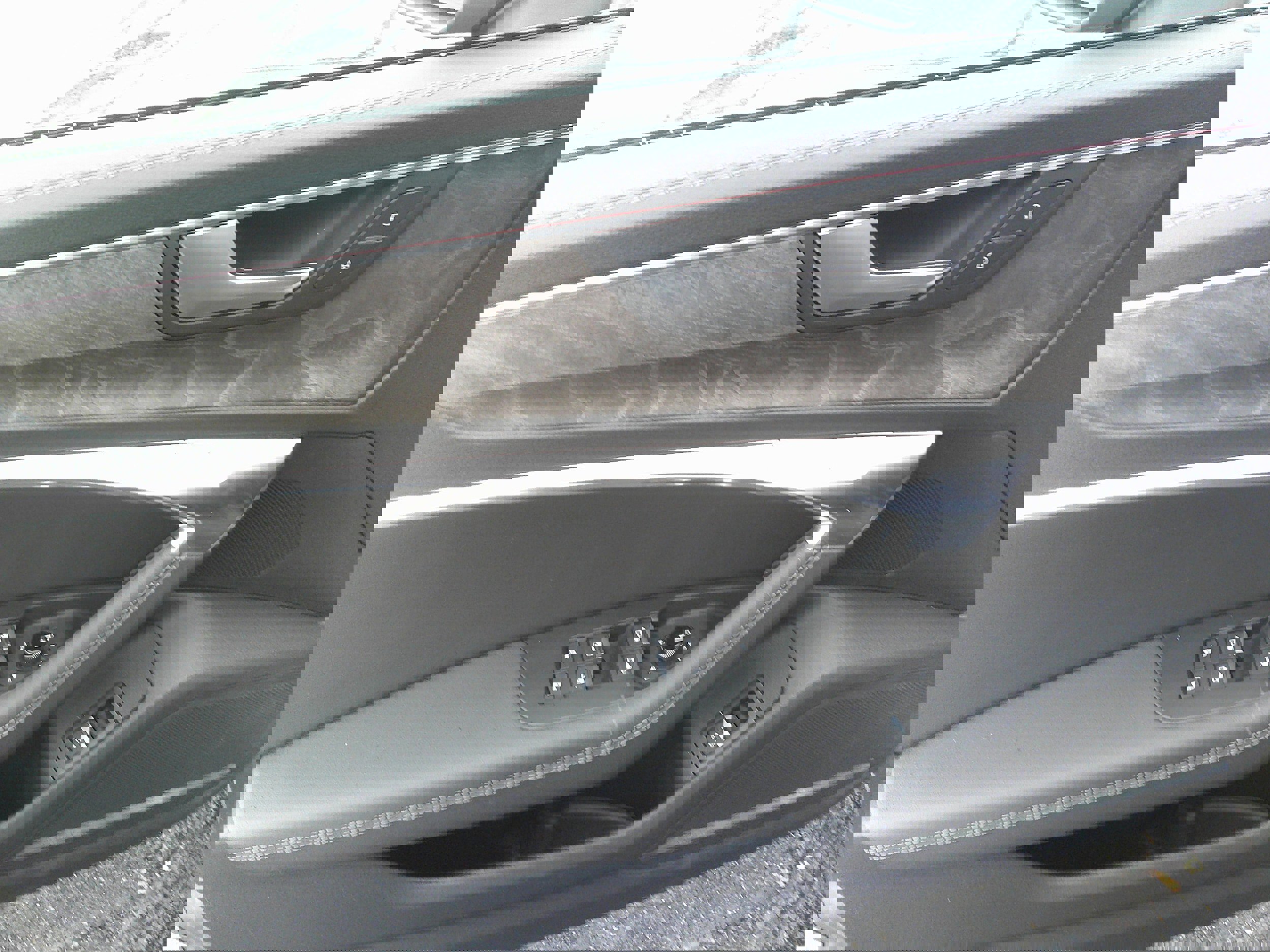 Used 2024 Audi A6 Premium Plus image 18