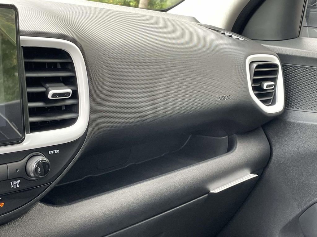 New 2026 Hyundai Venue SEL image 30