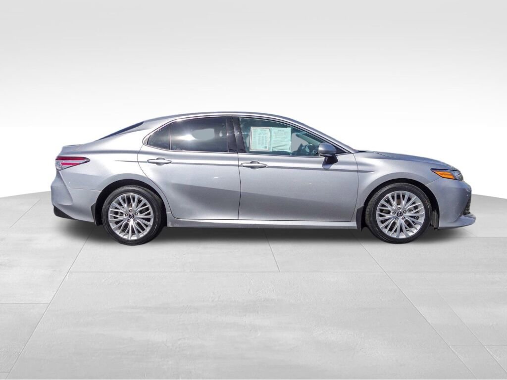 Certified 2019 Toyota Camry XLE video 2