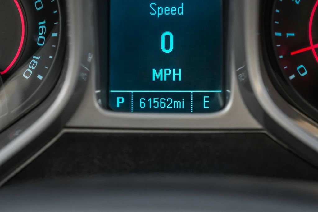 Used 2015 Chevrolet Camaro SS w/ Rear Vision Package image 17