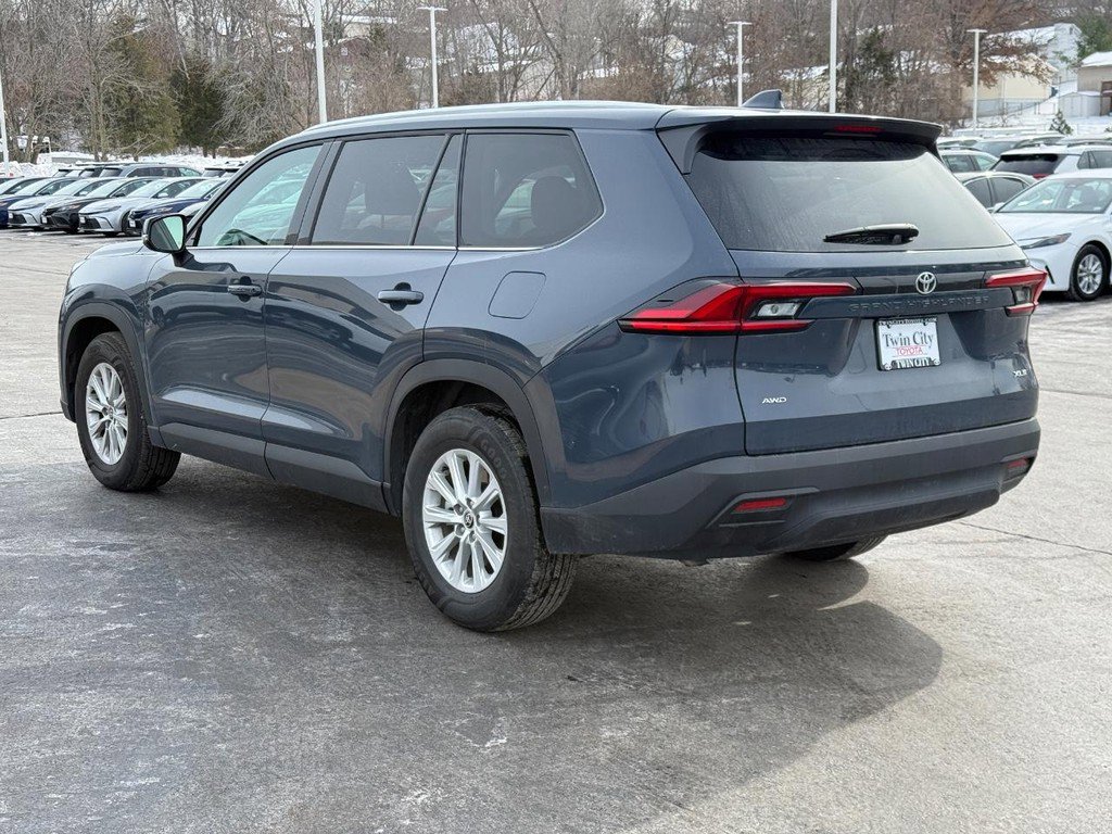 Certified 2025 Toyota Grand Highlander AWD image 7