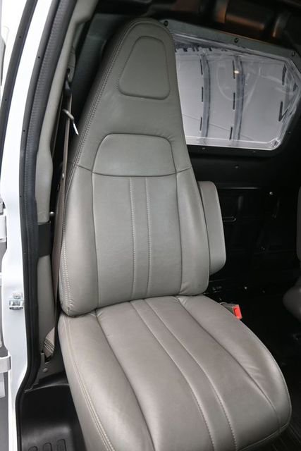Used 2020 Chevrolet Express 2500 w/ Driver Convenience Package image 11