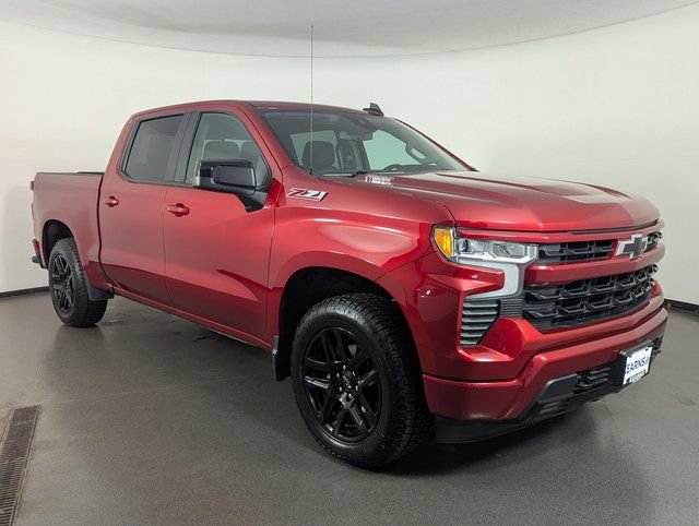 Used 2024 Chevrolet Silverado 1500 RST w/ Convenience Package II AWD/4WD image 2
