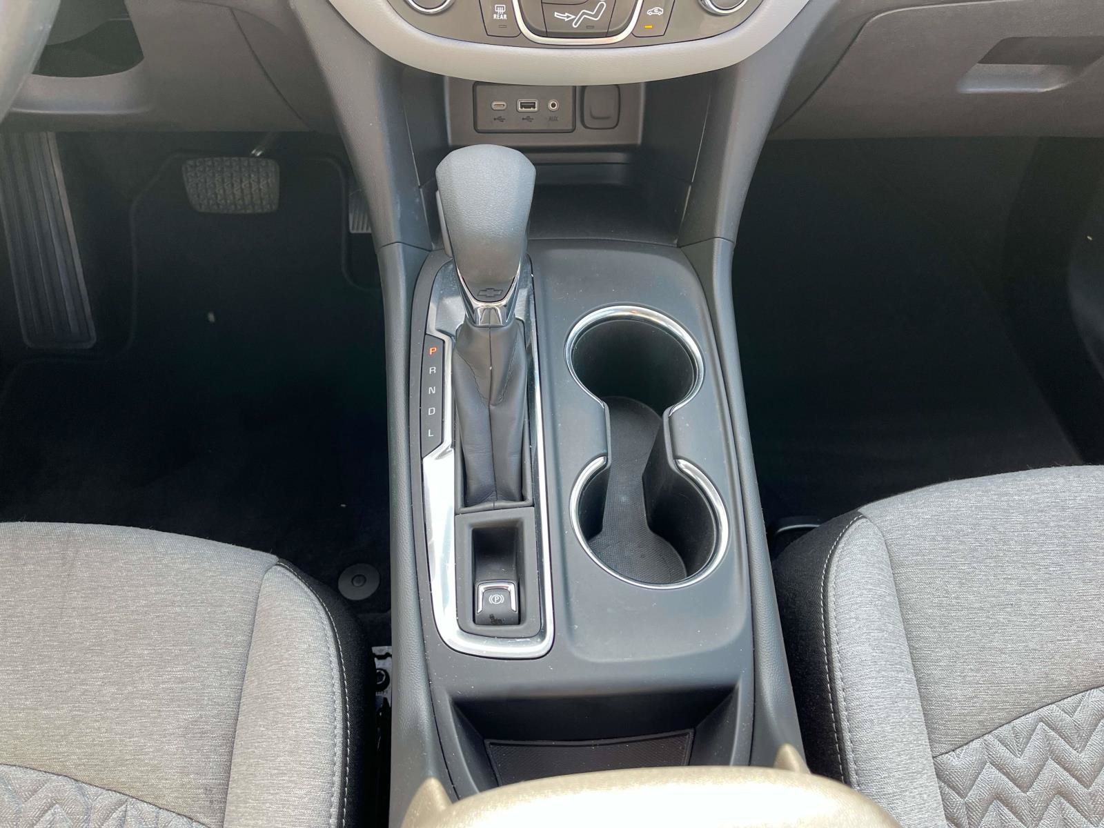 Used 2023 Chevrolet Equinox LS w/ LS Convenience Package FWD image 14