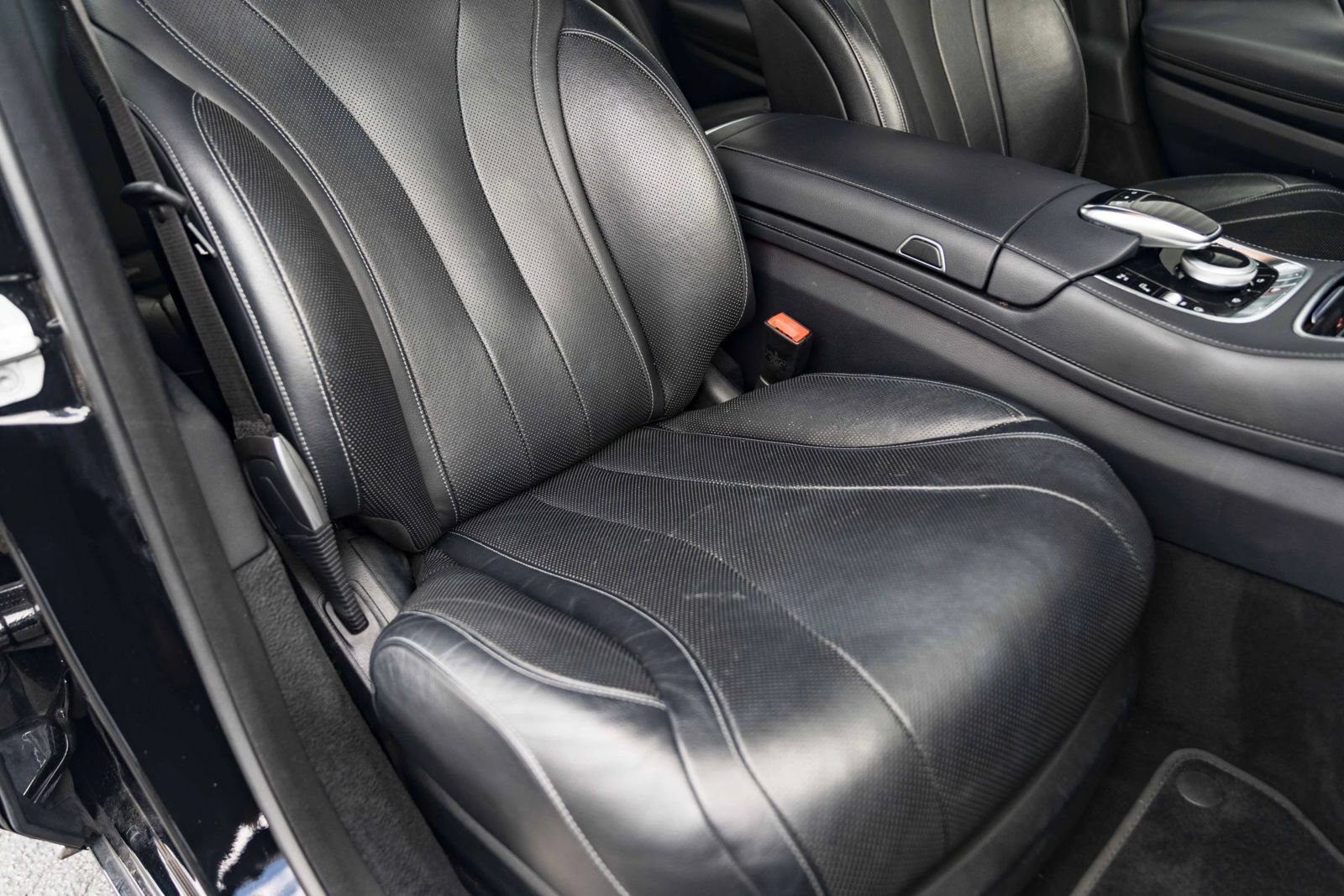 Used 2018 Mercedes-Benz S 450 4MATIC Sedan image 31