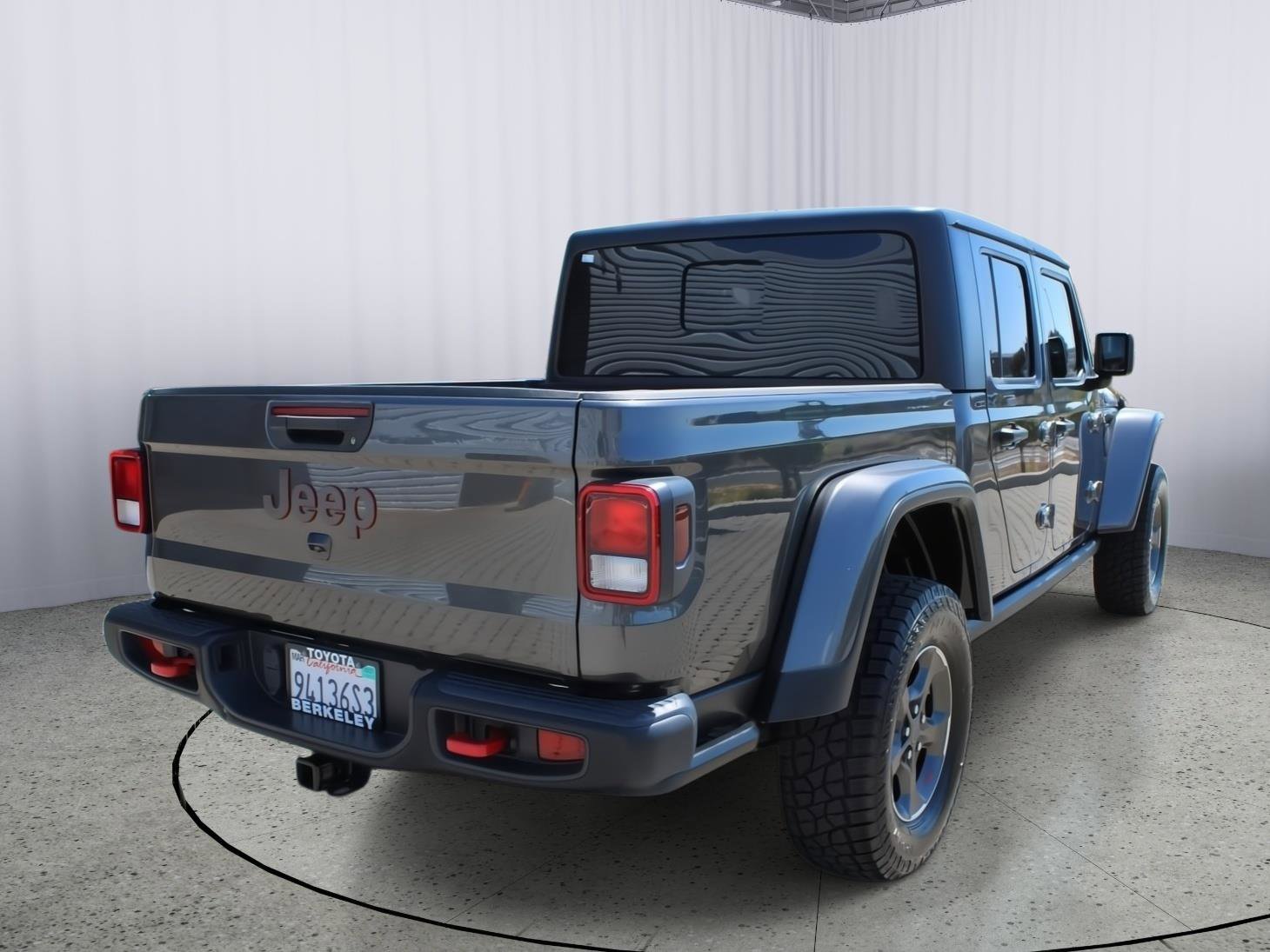 Used 2023 Jeep Gladiator Rubicon w/ Cold Weather Group AWD/4WD image 8