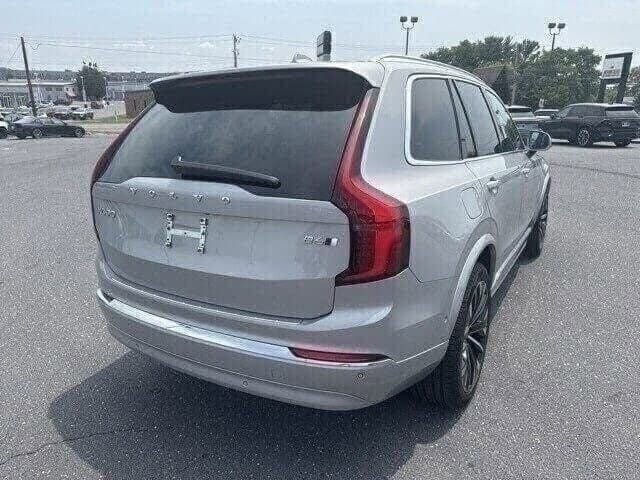 Used 2025 Volvo XC90 B6 Ultra w/ Protection Package Premier image 5