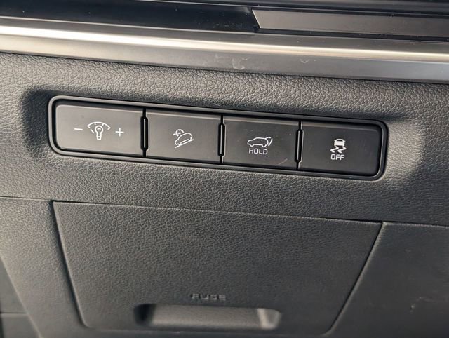 Used 2025 Kia Telluride S image 15