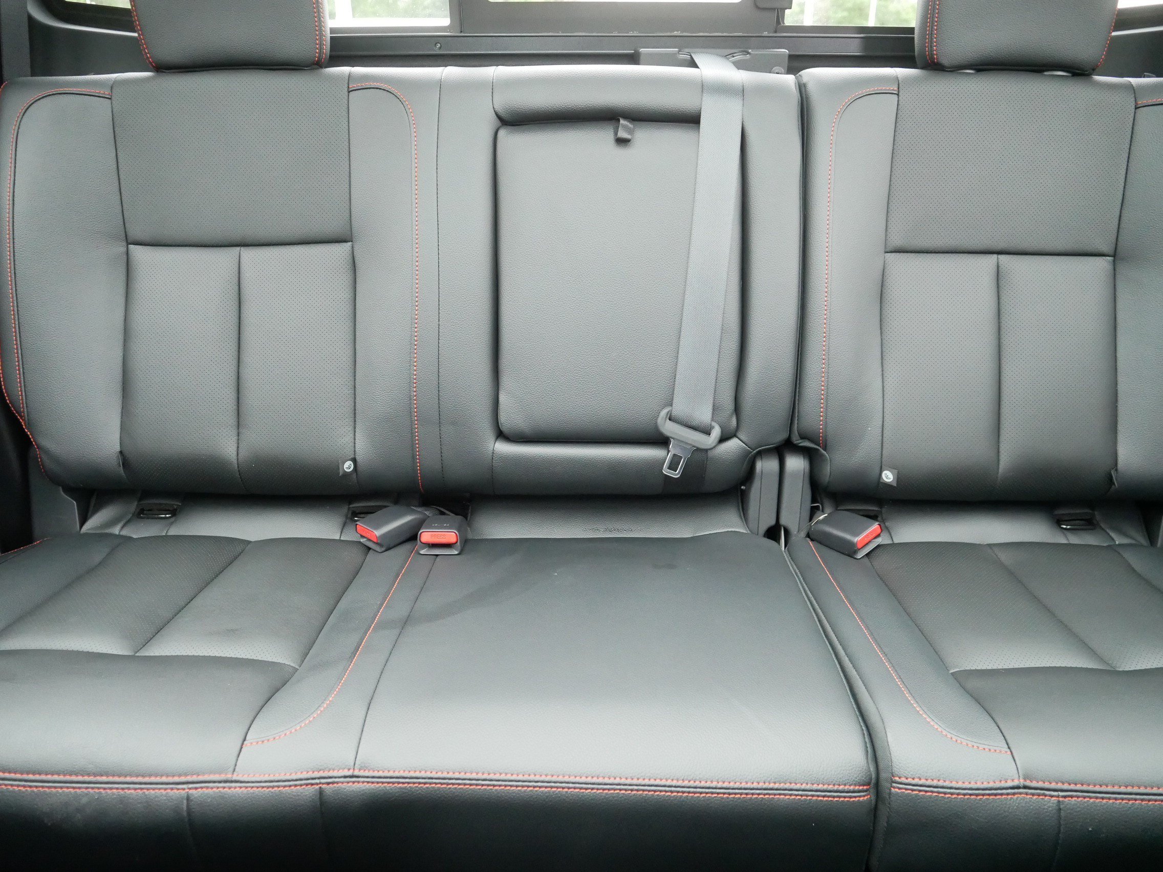 Certified 2024 Nissan Titan PRO-4X w/ Pro-4x Convenience Package AWD/4WD image 13