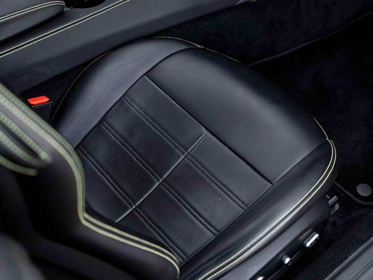 Used 2018 Ferrari California T image 28