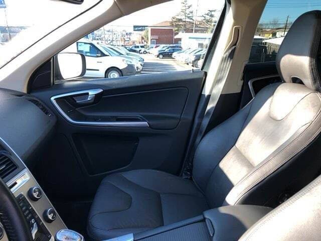 Used 2013 Volvo XC60 3.2 AWD/4WD image 6