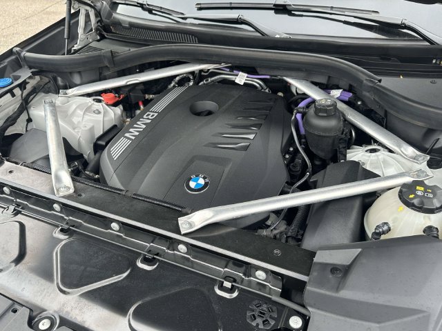 Certified 2025 BMW X5 xDrive40i AWD/4WD image 15