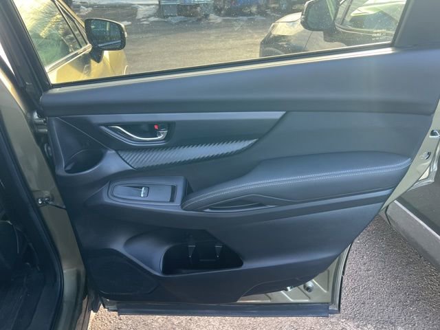 Used 2023 Subaru Ascent Premium w/ Convenience Package image 19