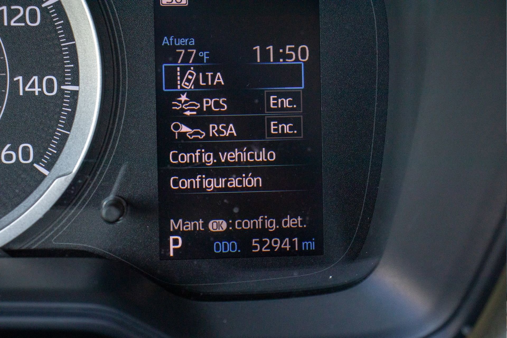 Used 2020 Toyota Corolla LE image 30