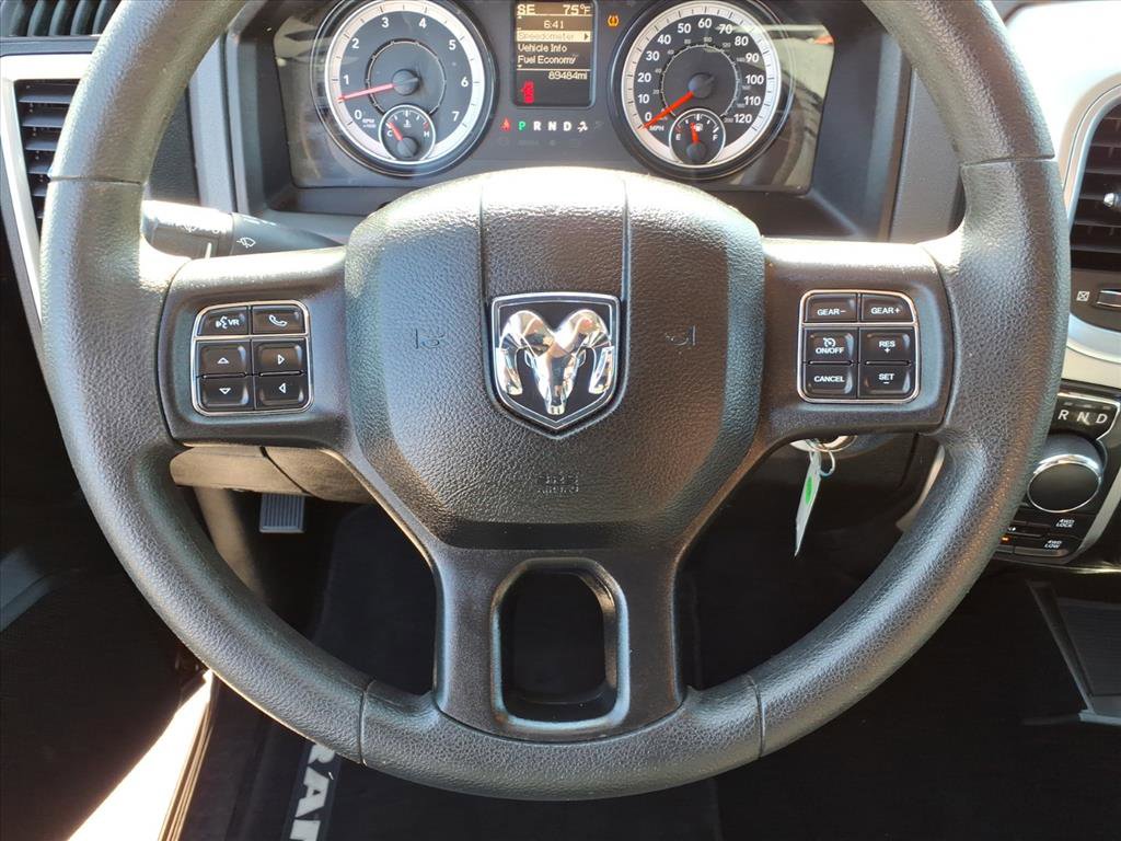 Used 2020 RAM 1500 Classic SLT image 24