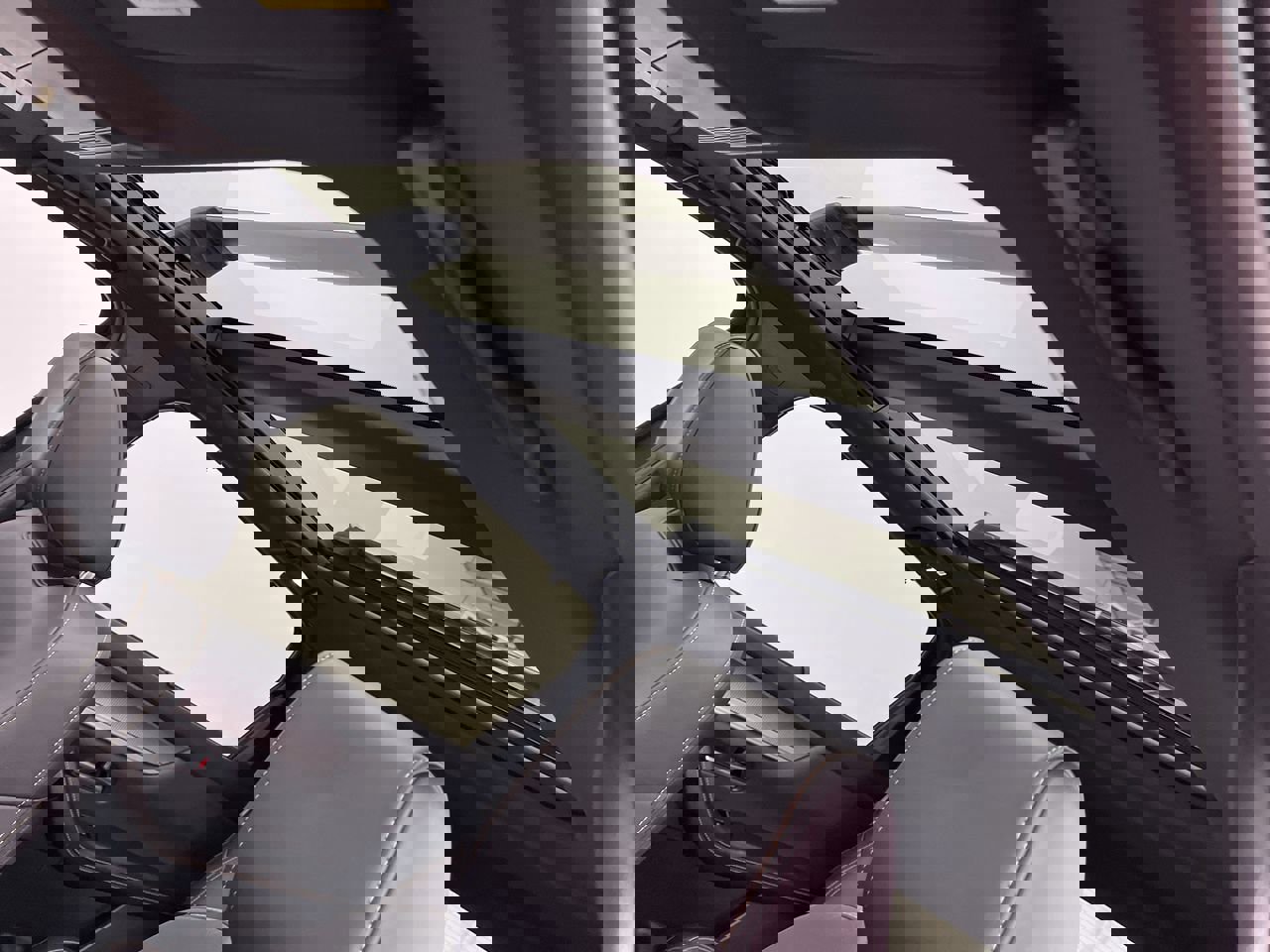 Certified 2025 MAZDA CX-70 Plug-In Hybrid w/ Premium Plus image 6