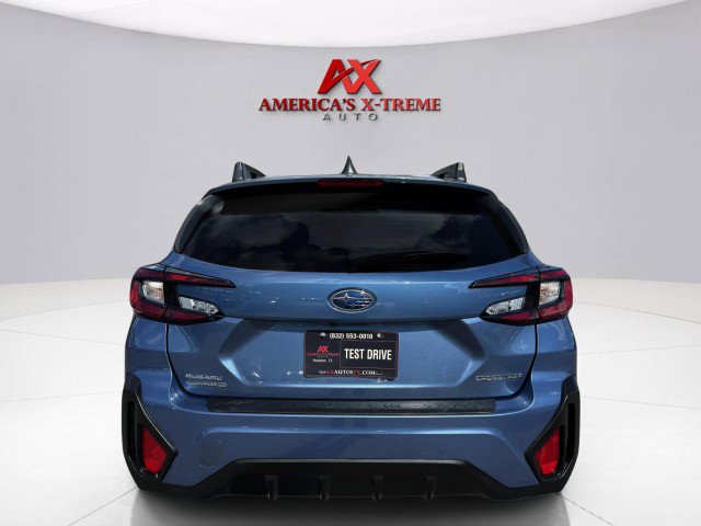 Used 2024 Subaru Crosstrek 2.0i Premium AWD/4WD image 4