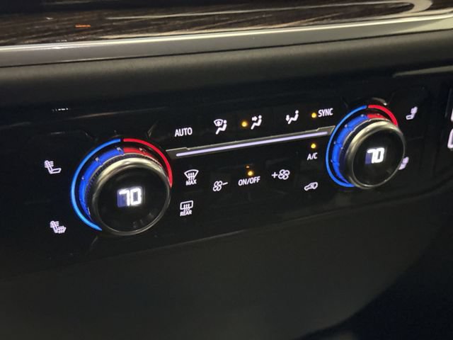Used 2024 GMC Sierra 1500 SLE w/ Preferred Package AWD/4WD image 17