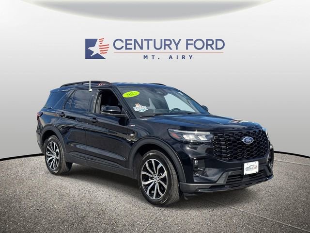 Used 2025 Ford Explorer ST-Line video 1