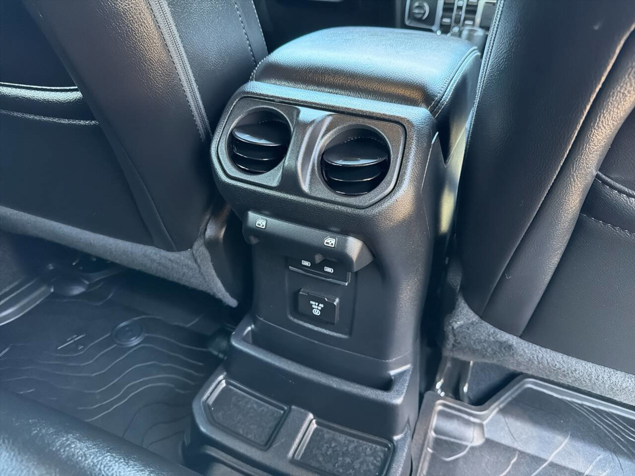 Used 2021 Jeep Wrangler Unlimited Sahara w/ Cold Weather Group image 29