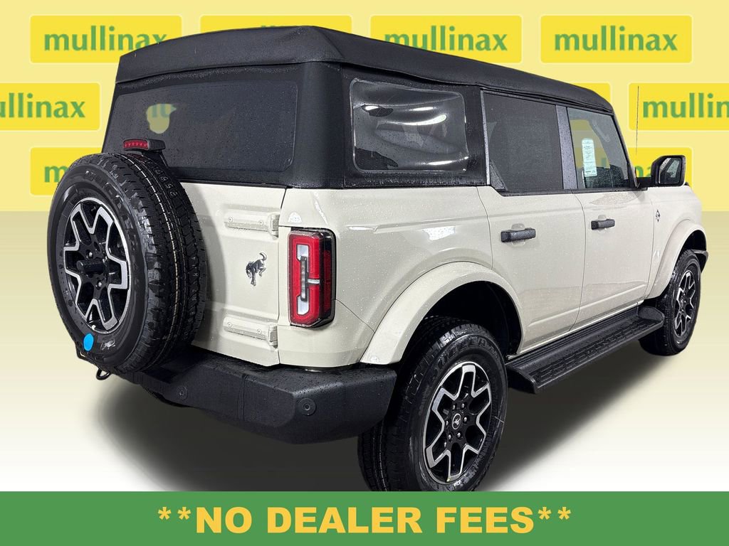 New 2026 Ford Bronco Outer Banks AWD/4WD image 4