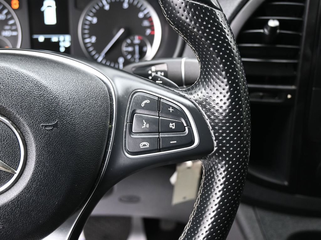 Used 2018 Mercedes-Benz Metris Passenger image 23