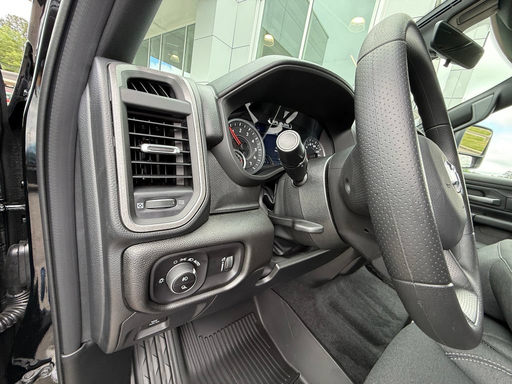 New 2026 RAM 1500 Warlock AWD/4WD image 7