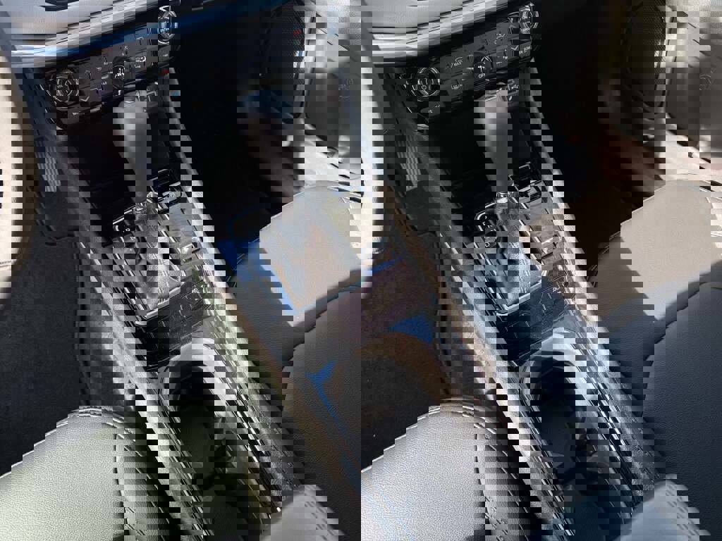 New 2026 Jeep Compass Limited image 24