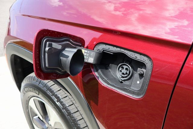 New 2025 Jeep Grand Cherokee Limited 4xe image 5