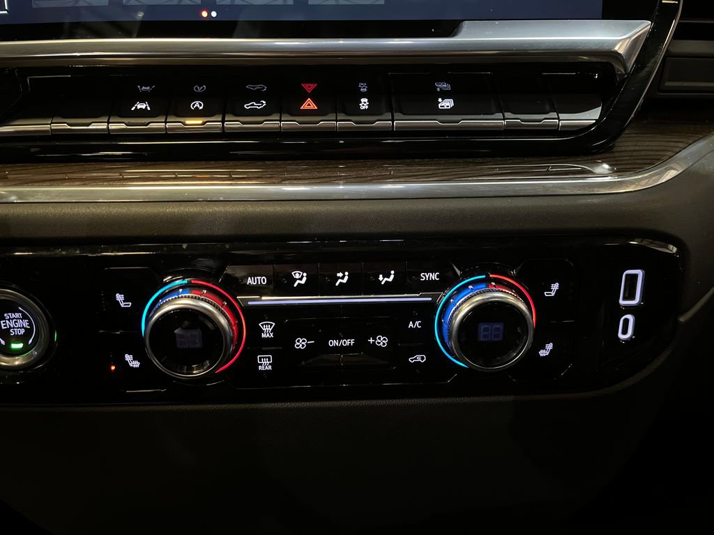 Used 2023 GMC Sierra 1500 Elevation AWD/4WD image 18