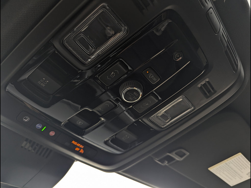 New 2026 Chevrolet Tahoe Premier AWD/4WD image 32