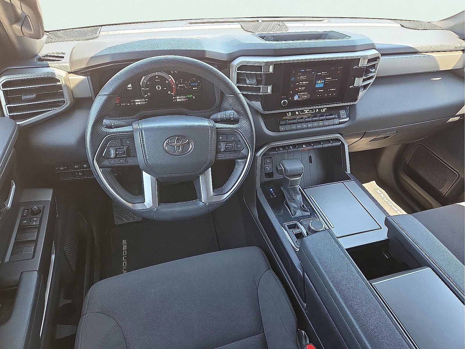Used 2025 Toyota Sequoia SR5 AWD/4WD image 12