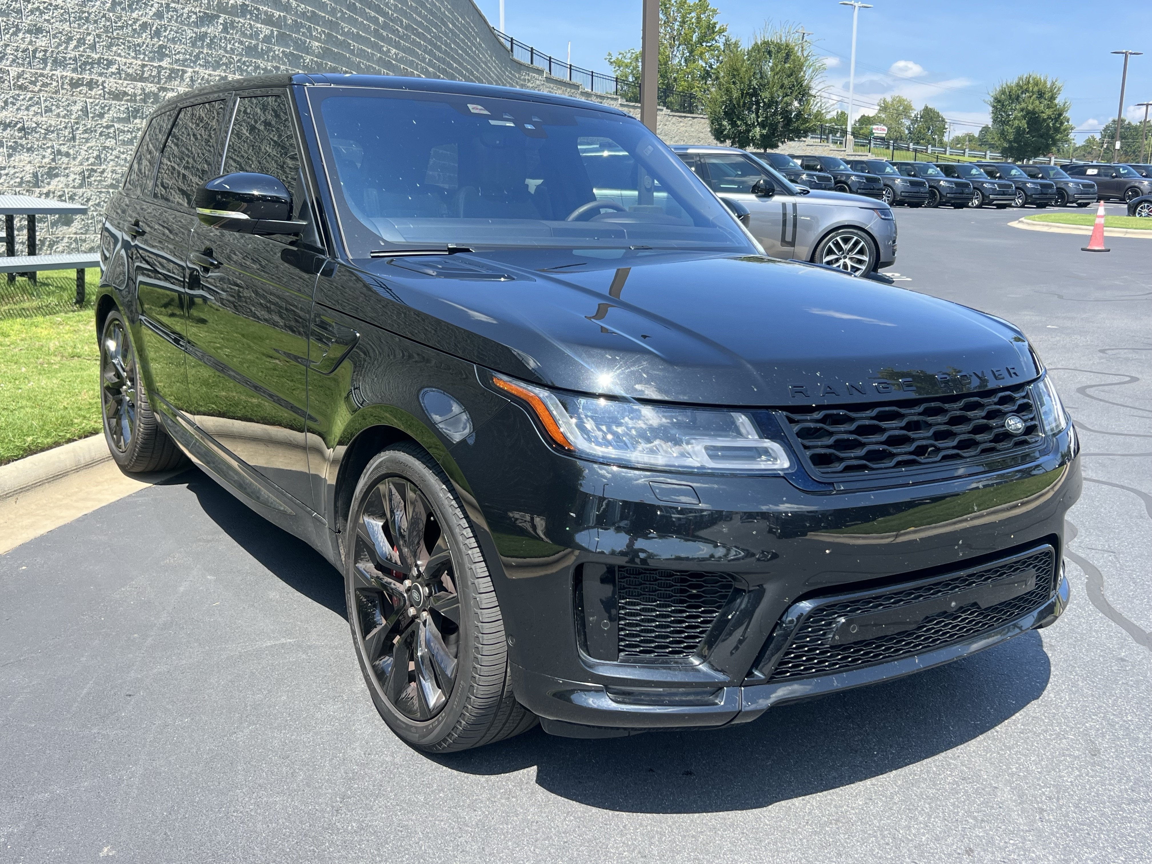 Used 2021 Land Rover Range Rover Sport HST AWD/4WD image 8