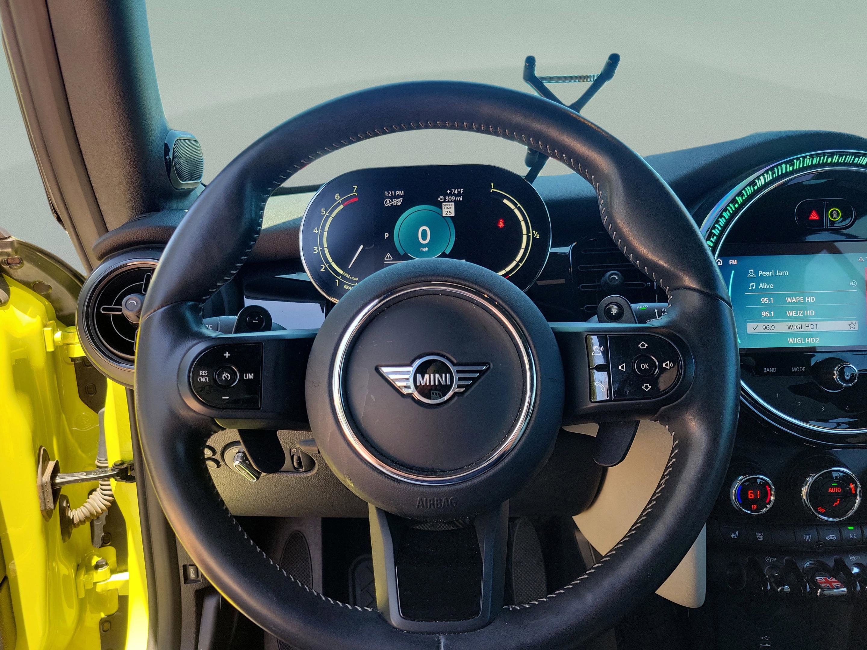 Used 2022 MINI Cooper S FWD image 11