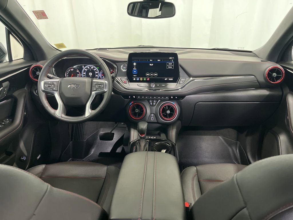 Used 2024 Chevrolet Blazer RS w/ LPO, Floor Liner Package FWD image 9