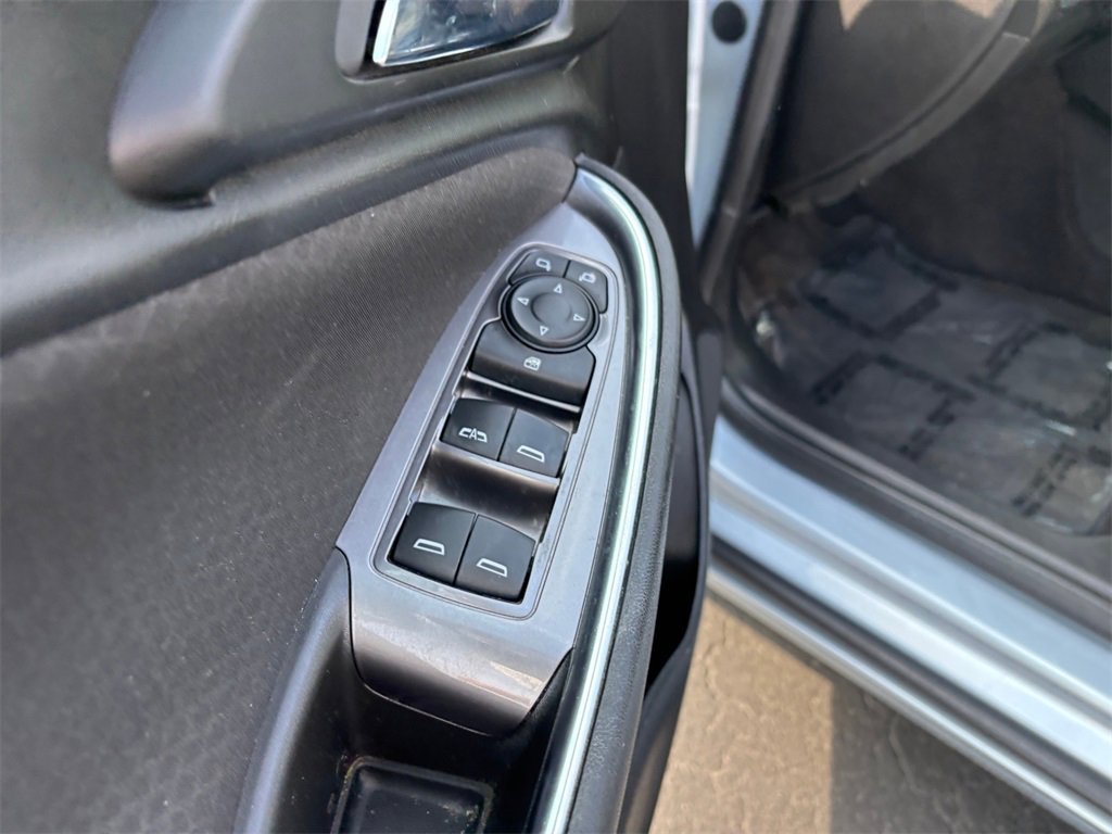 Used 2017 Chevrolet Malibu LT w/ Driver Confidence Package image 23