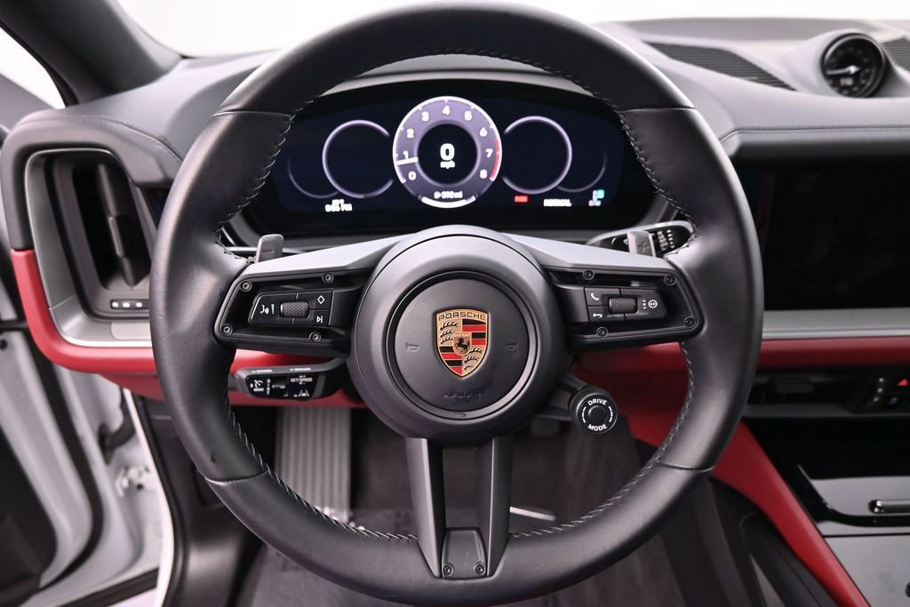 Certified 2024 Porsche Cayenne Coupe AWD/4WD image 19